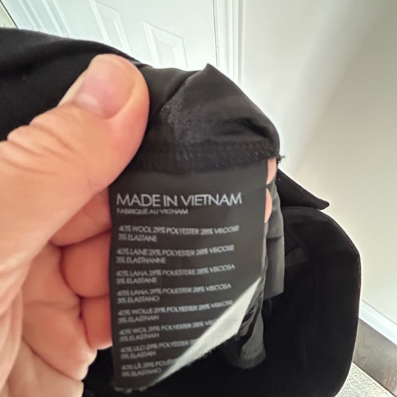 Black Wool Club Monaco cropped pants, size 4 - Picture 5 of 5